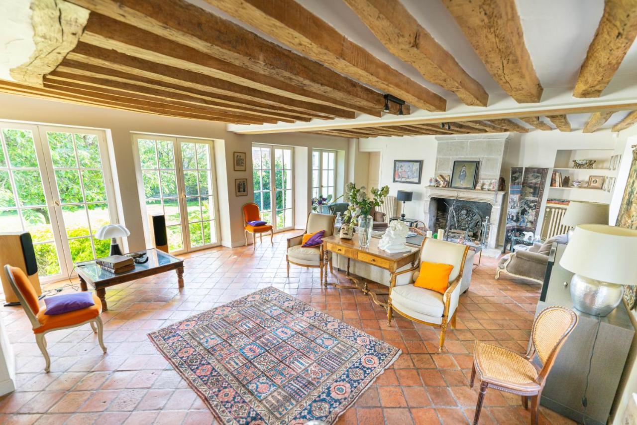 Le Clos Tellier Mareil-Marly Exterior photo
