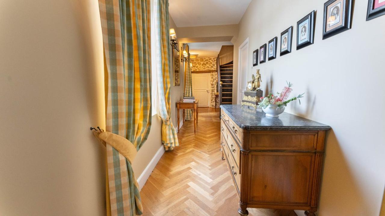 Le Clos Tellier Mareil-Marly Exterior photo