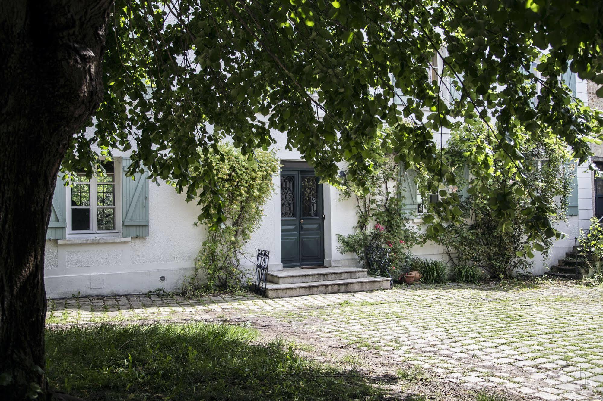 Le Clos Tellier Mareil-Marly Exterior photo