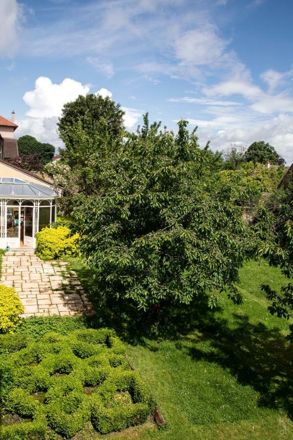 Le Clos Tellier Mareil-Marly Exterior photo